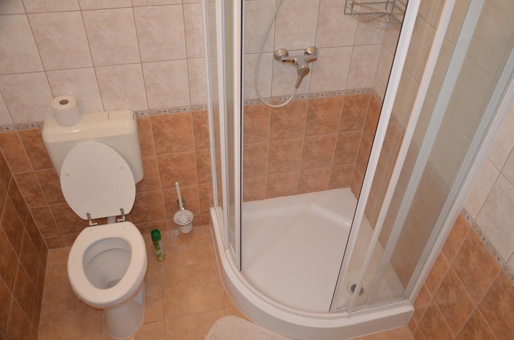 Villa Ladver Heviz Bagian luar foto